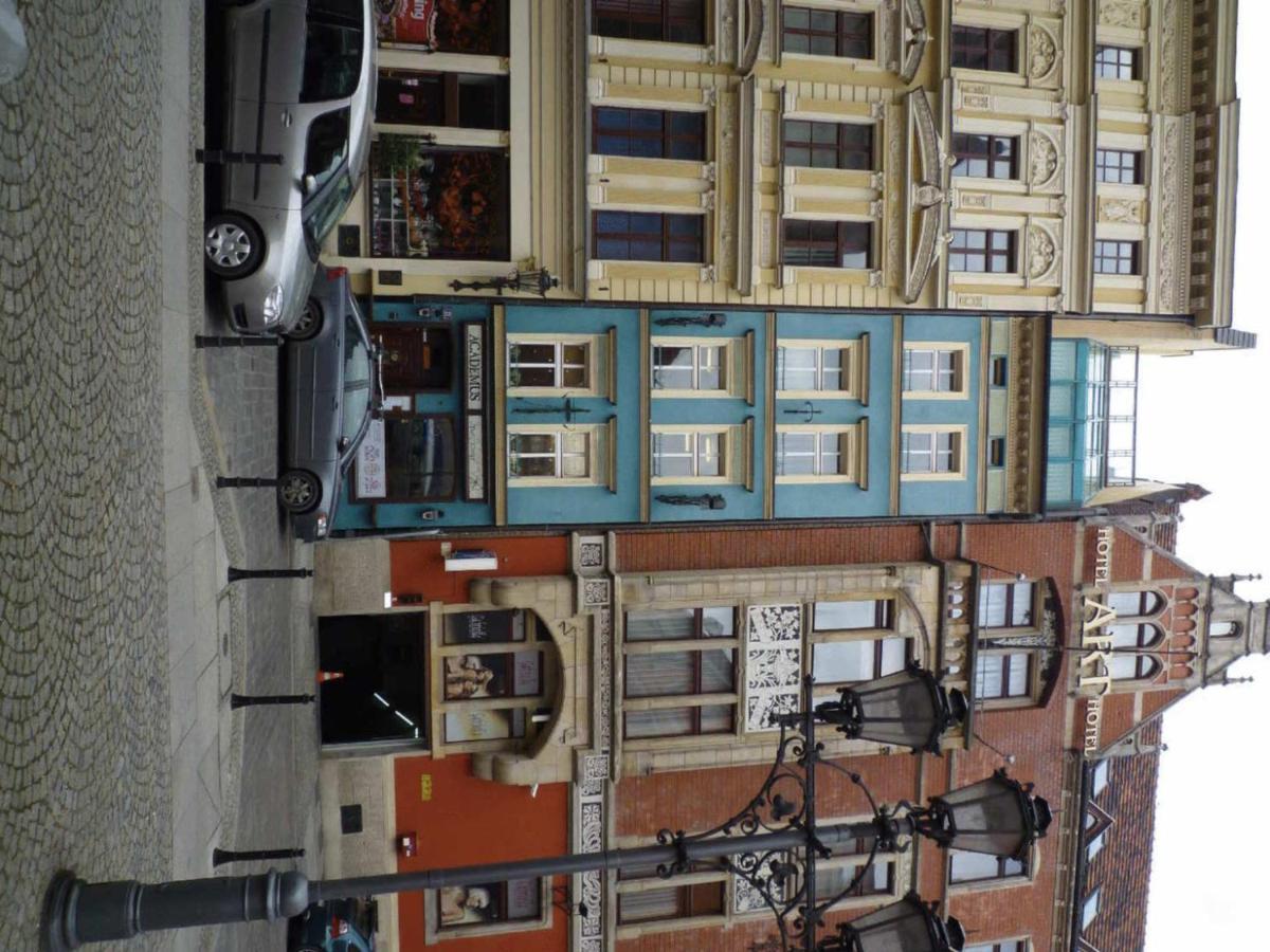 Academus Pub & Guest House Wroclaw Dış mekan fotoğraf