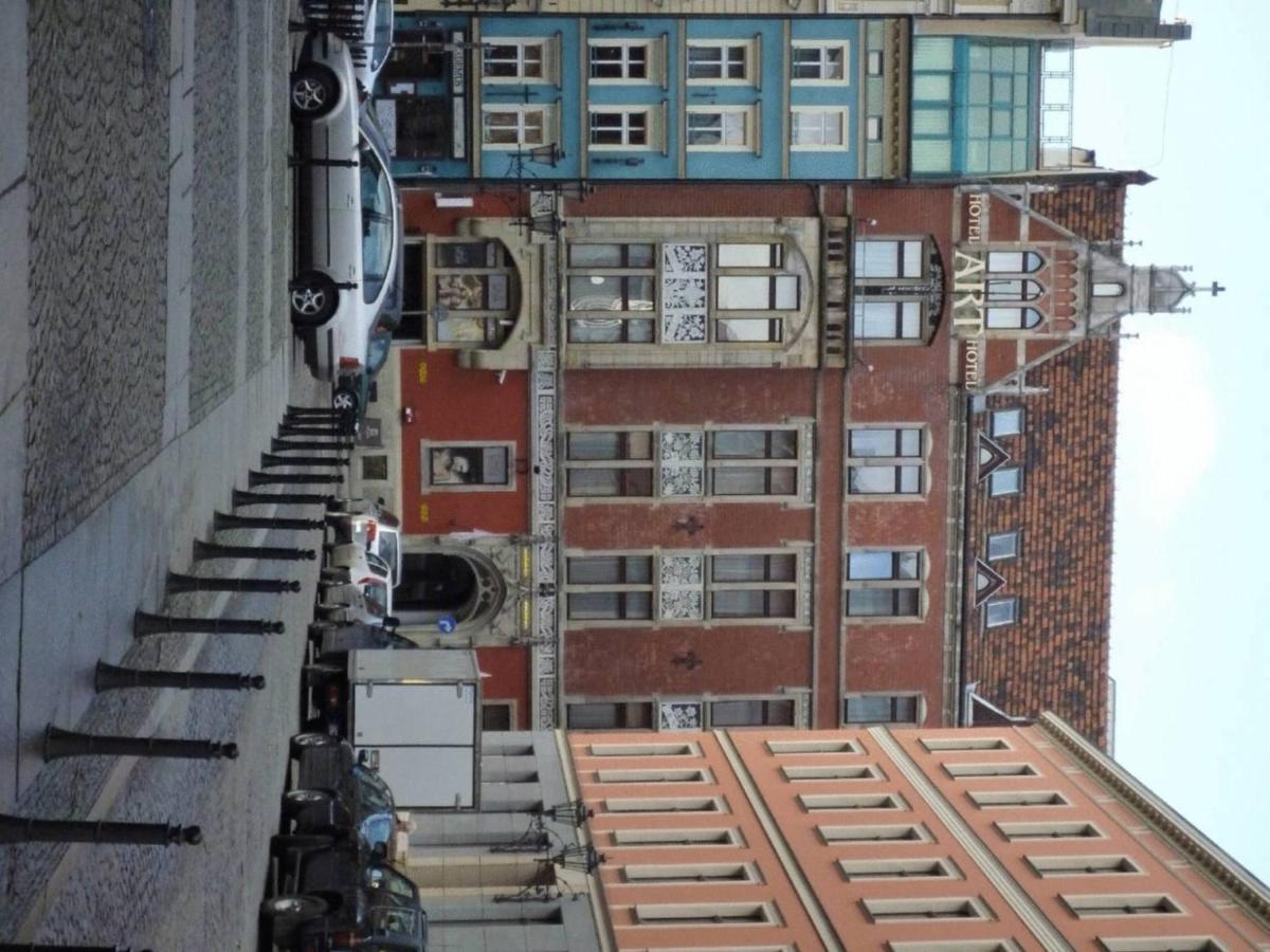 Academus Pub & Guest House Wroclaw Dış mekan fotoğraf