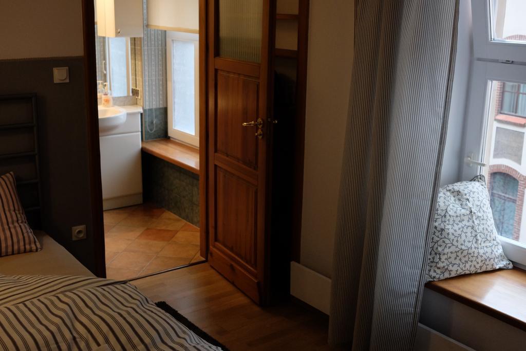Academus Pub & Guest House Wroclaw Dış mekan fotoğraf