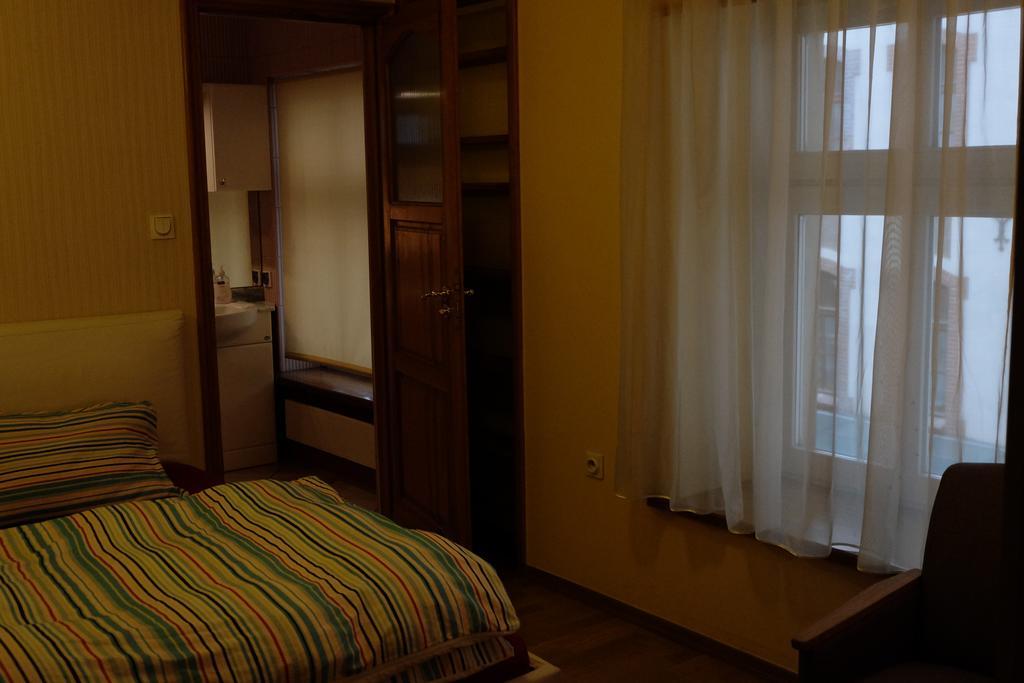 Academus Pub & Guest House Wroclaw Dış mekan fotoğraf